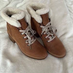 Timberland boots size 9